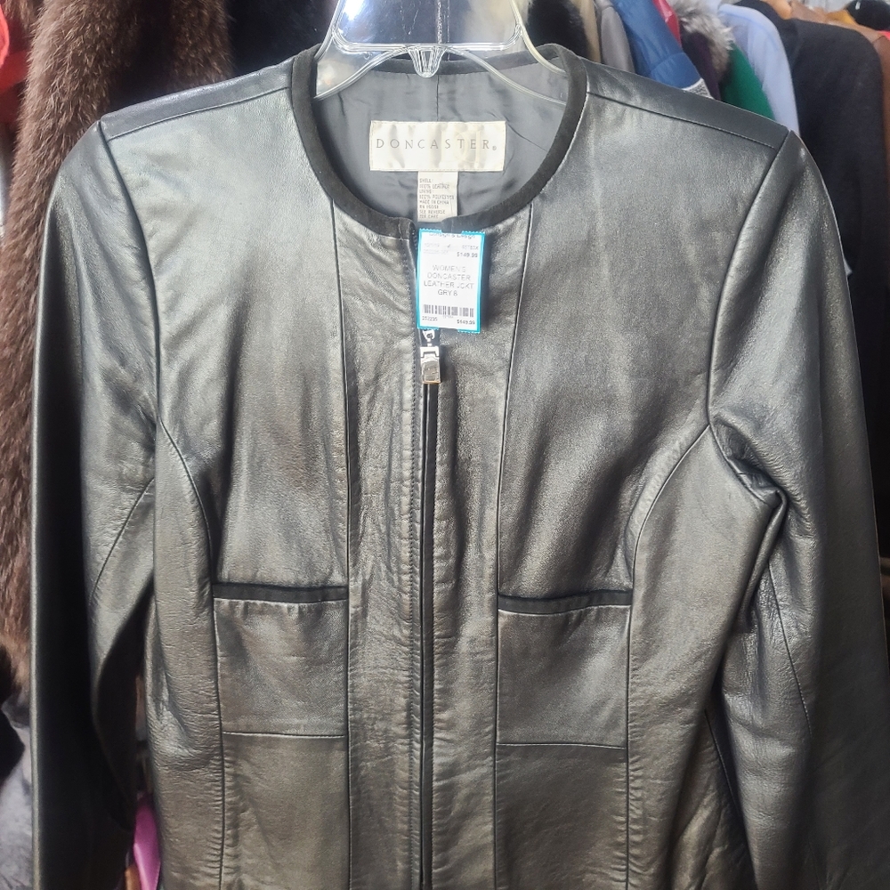 Women's silver leather Doncaster jacket size 8